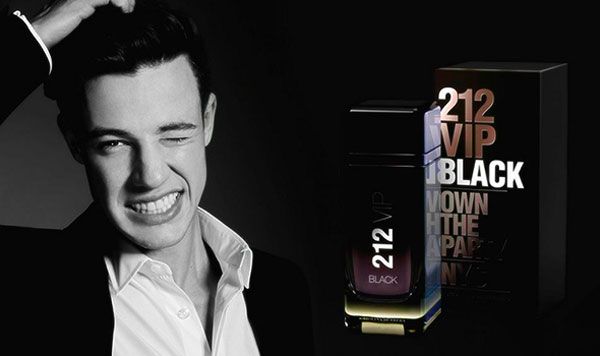 Thiết kế chai nước hoa Herrera 212 Vip Black 100ml sang trọng, mạnh mẽ